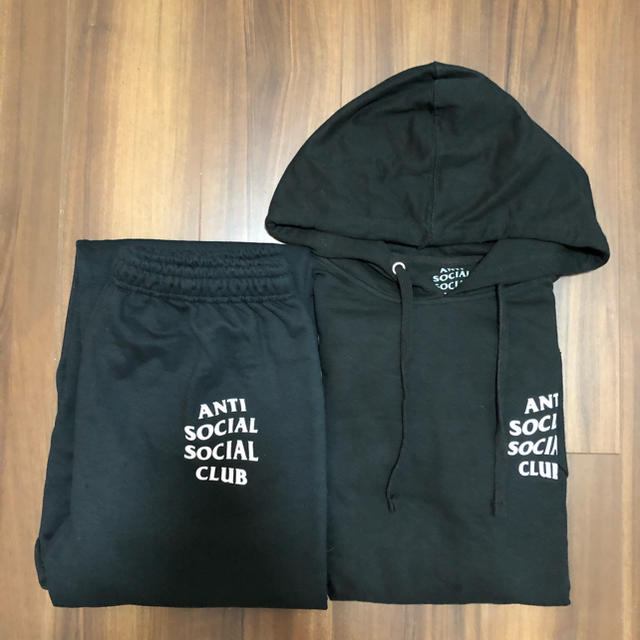 トップスanti social social club セットアップ 新品 美品