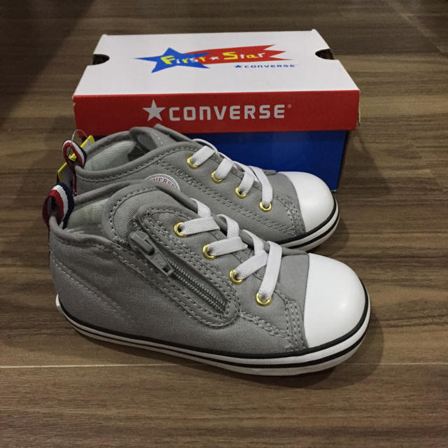 CONVERSE(コンバース)のなお様専用 キッズ/ベビー/マタニティのキッズ靴/シューズ(15cm~)(スニーカー)の商品写真