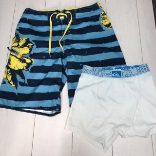 クイックシルバー(QUIKSILVER)の美品！QUIKSILVER水着28インナー付き(水着)