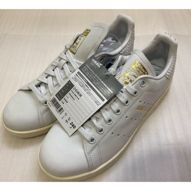 adidas(アディダス)の新品 adidas STAN SMITH アディダス スタンスミス レディース レディースの靴/シューズ(スニーカー)の商品写真