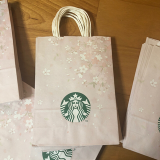 スターバックスコーヒー(Starbucks Coffee)のスタバ 韓国　桜紙袋10枚(その他)