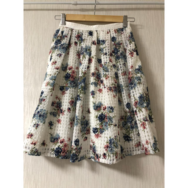 花柄スカート♡数回着用 レディースのスカート(ひざ丈スカート)の商品写真