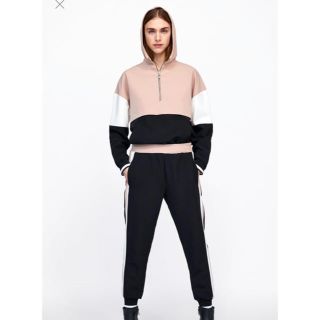 ザラ(ZARA)のZARA ジャージ スエット セットアップ(セット/コーデ)