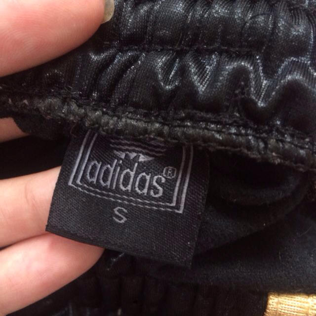adidas(アディダス)のadidas ジャージ 下のみ レディースのパンツ(その他)の商品写真