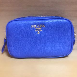 プラダ(PRADA)のPRADAポーチ(ポーチ)