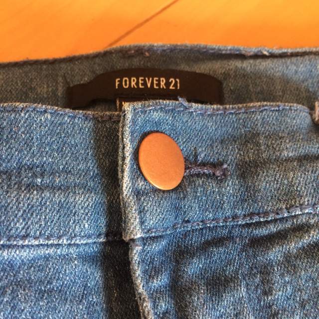 FOREVER 21(フォーエバートゥエンティーワン)のForever 21 ストレッチスキニー レディースのパンツ(デニム/ジーンズ)の商品写真