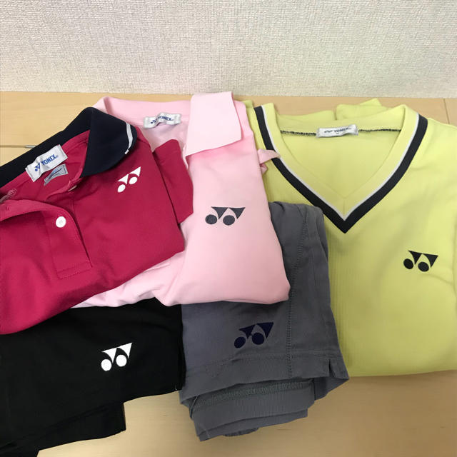YONEX(ヨネックス)のシャツ2・パンツ2・トレーナー1 レディースのトップス(Tシャツ(半袖/袖なし))の商品写真