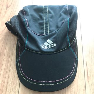 アディダス(adidas)の専用！adidas スポーツ用レディースキャップ カラフルストレッチが可愛い！(キャップ)