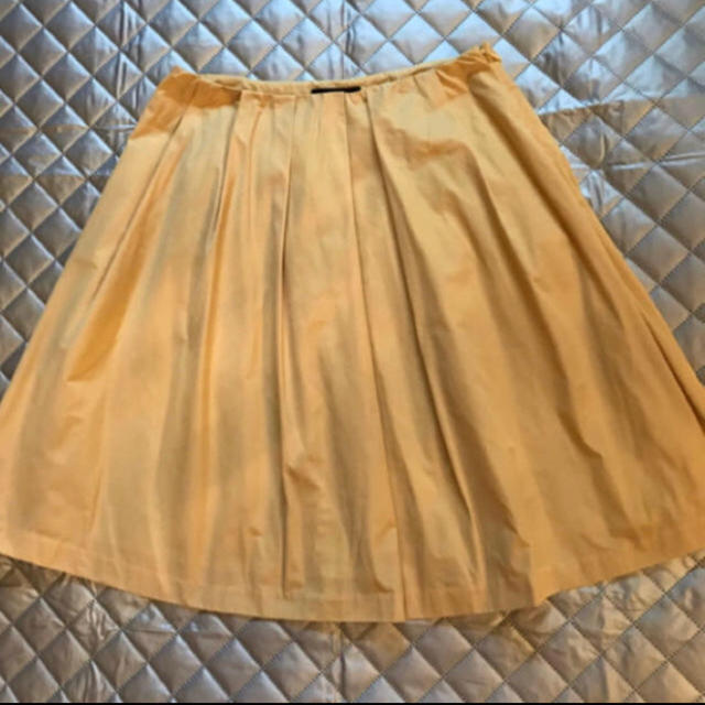 URBAN RESEARCH ROSSO(アーバンリサーチロッソ)の美品！レモンイエローのふんわりスカート♡ レディースのスカート(ひざ丈スカート)の商品写真
