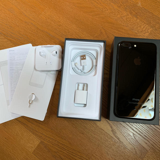 売れ筋がひ贈り物! iPhone - iPhone7 plus 128GB SIMフリー スマートフォン本体 売れ筋がひ贈り物! iPhone - iPhone7 plus 128GB SIMフリー スマートフォン本体