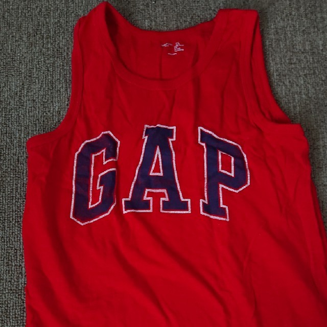GAP Kids(ギャップキッズ)のGAP タンクトップ キッズ 140サイズ キッズ/ベビー/マタニティのキッズ服男の子用(90cm~)(Tシャツ/カットソー)の商品写真