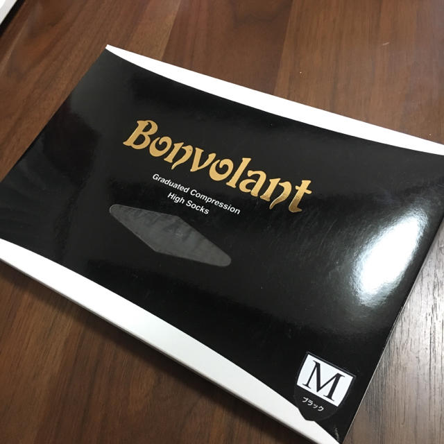 値引販売新品 未使用 bonvolant 2足入 着圧ハイソックス Mサイズの通販