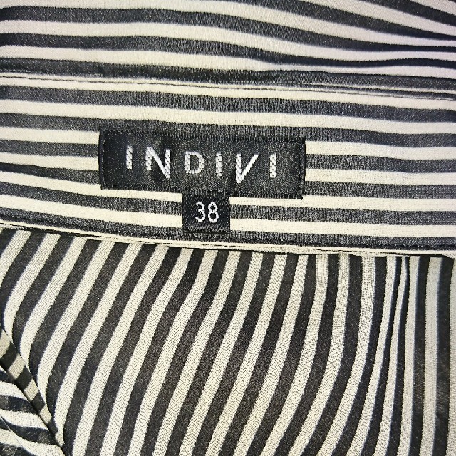 INDIVI(インディヴィ)のストライプシャツ レディースのトップス(シャツ/ブラウス(長袖/七分))の商品写真