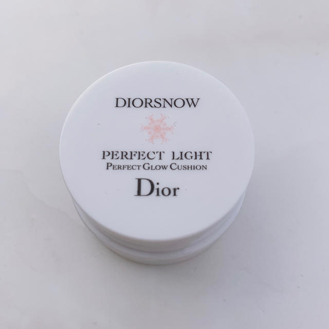 Dior(ディオール)のスノーパーフェクトライトクッション010 コスメ/美容のキット/セット(サンプル/トライアルキット)の商品写真