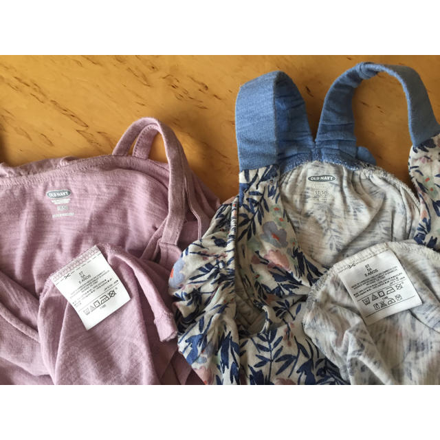 Old Navy(オールドネイビー)のOLD NAVY キッズワンピース 2枚セット キッズ/ベビー/マタニティのキッズ服女の子用(90cm~)(ワンピース)の商品写真