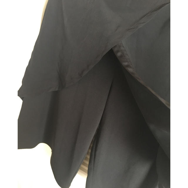 ZARA(ザラ)のZARA  TRF アシンメトリーキュロットスカート （L〜Oサイズ） レディースのパンツ(キュロット)の商品写真