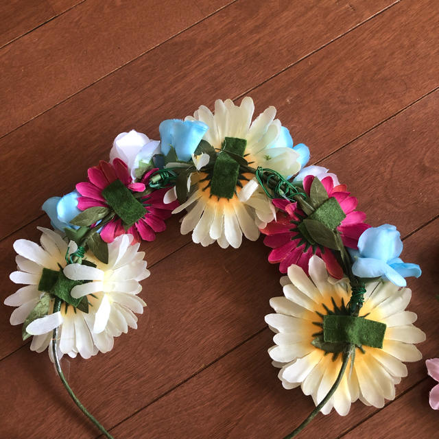 花かんむり 花冠 体育祭 文化祭 フェス 行事 リメイクにの通販 By まりあ S Shop ラクマ