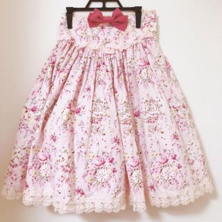 ベイビーザスターズシャインブライト(BABY,THE STARS SHINE BRIGHT)の美品❤︎BABY 花柄リボンフリルスカート(ひざ丈スカート)