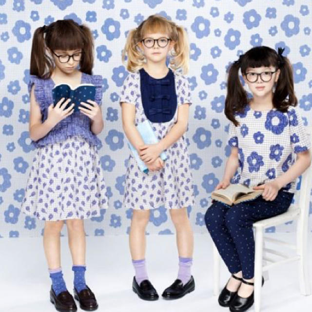 KAREN WALKER(カレンウォーカー)のカレンウォーカー×ユニクロ ワンピ&ブラウス110 キッズ/ベビー/マタニティのキッズ服女の子用(90cm~)(ワンピース)の商品写真