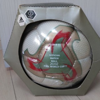 アディダス(adidas)の2002 FIFA ワールドカップ Korea/Japan 公式試合球(記念品/関連グッズ)