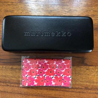 マリメッコ(marimekko)のmarimekko メガネケース&メガネ拭き(サングラス/メガネ)
