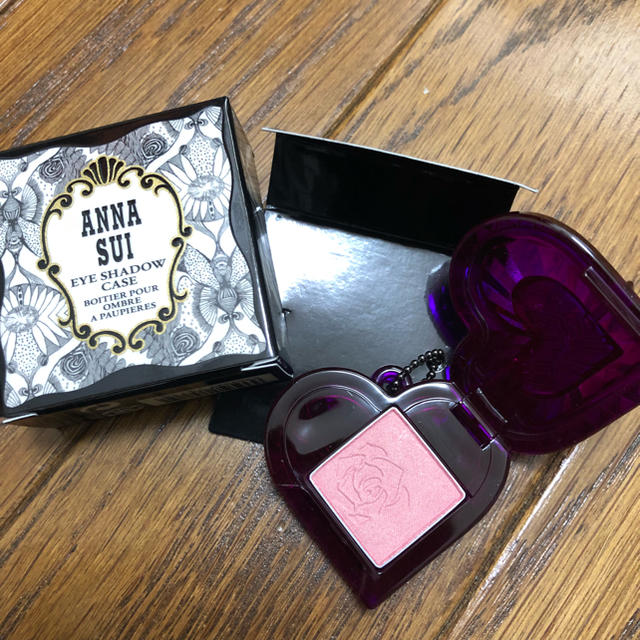 ANNA SUI(アナスイ)のアナスイ シャドウ コスメ/美容のベースメイク/化粧品(アイシャドウ)の商品写真