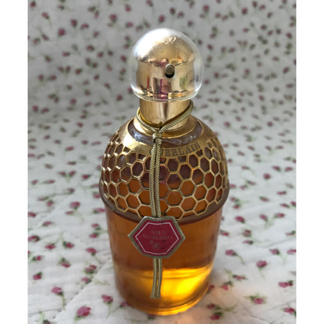 GUERLAIN(ゲラン)のGUERLAIN アクアアレゴリア オードトワレ コスメ/美容の香水(香水(女性用))の商品写真