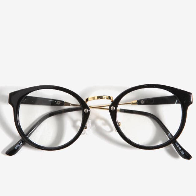 dholic(ディーホリック)のだてメガネ ケース付き レディースのファッション小物(サングラス/メガネ)の商品写真