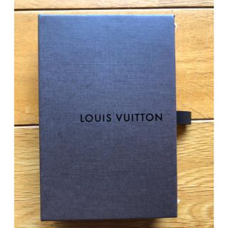 ルイヴィトン(LOUIS VUITTON)のルイヴィトン 箱(ショップ袋)