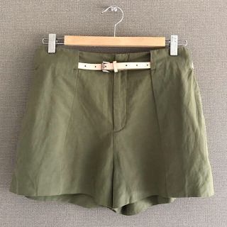 ザラ(ZARA)のZARA ベルト付きショートパンツ(ショートパンツ)