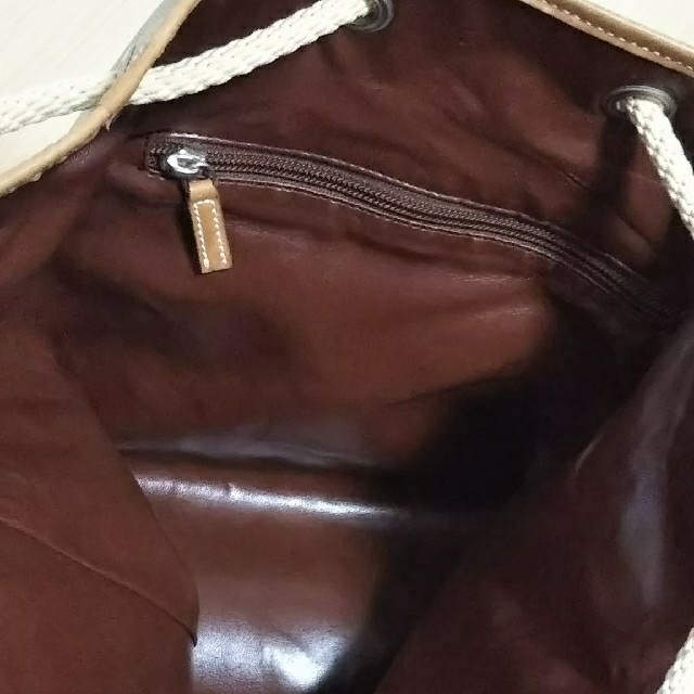 Salvatore Ferragamo(サルヴァトーレフェラガモ)のVintage  Salvatore Ferragamo ワンショルダーリュック レディースのバッグ(リュック/バックパック)の商品写真