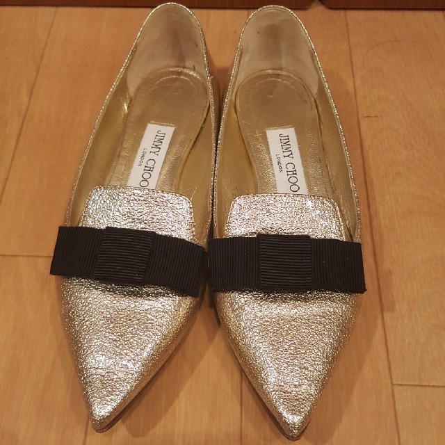 JIMMY CHOO(ジミーチュウ)のジミーチュウ36  ゴールド裏張り済、明日終了。限定お値下げ レディースの靴/シューズ(ハイヒール/パンプス)の商品写真