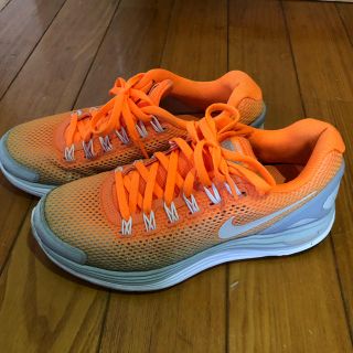 ナイキ(NIKE)の【あんな様専用】NIKE ランニングシューズ スニーカー(スニーカー)