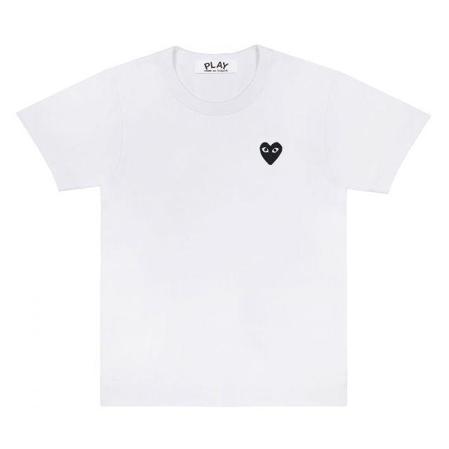 COMME des GARCONS(コムデギャルソン)のPLAYコムデギャルソン メンズ 黒ハートワンポイントT　WHITE/Ｌ メンズのトップス(Tシャツ/カットソー(半袖/袖なし))の商品写真