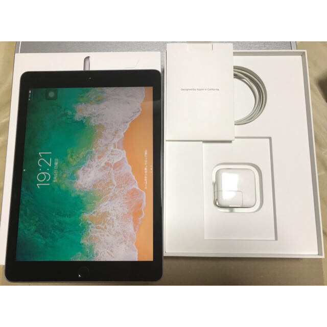 タブレットiPad 9.7 第6世代 128GB wifi