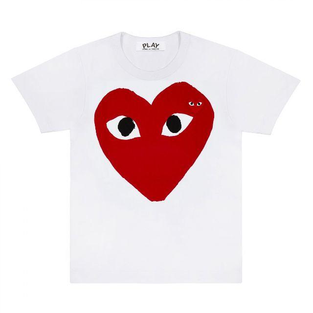 COMME des GARCONS(コムデギャルソン)のPLAYコムデギャルソン メンズ 赤ハートプリントT　WHITE/L メンズのトップス(Tシャツ/カットソー(半袖/袖なし))の商品写真