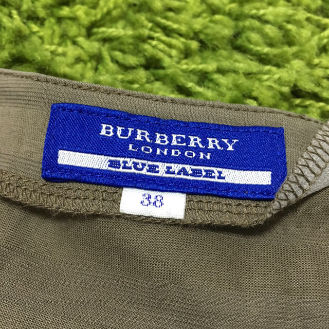 BURBERRY BLUE LABEL(バーバリーブルーレーベル)のしぃ様専用 お値引き レディースのトップス(チュニック)の商品写真