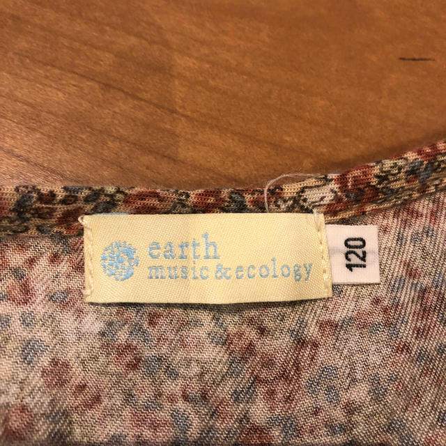 earth music & ecology(アースミュージックアンドエコロジー)のearth music&ecology ワンピース 120 女の子 リバティ キッズ/ベビー/マタニティのキッズ服女の子用(90cm~)(ワンピース)の商品写真