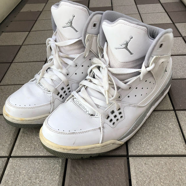 NIKE(ナイキ)のNIKE / AIR JORDAN SC-1 WHITE/SILVER メンズの靴/シューズ(スニーカー)の商品写真