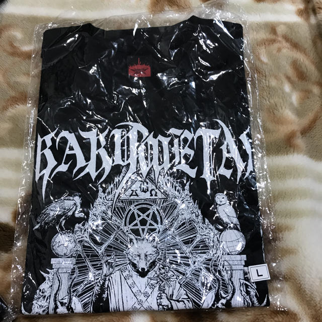 BABYMETAL(ベビーメタル)のBABYMETAL  キツネ様 2015年Tシャツ エンタメ/ホビーのタレントグッズ(ミュージシャン)の商品写真