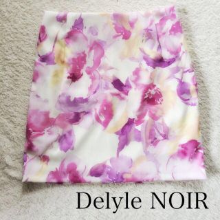 デイライルノアール(Delyle NOIR)の花柄タイトSK♡(ミニスカート)