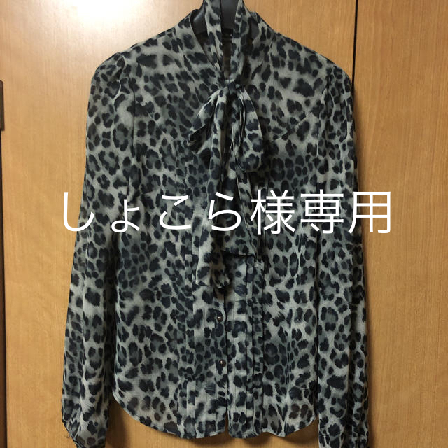 INGNI(イング)のヒョウ柄ブラウス レディースのトップス(シャツ/ブラウス(長袖/七分))の商品写真