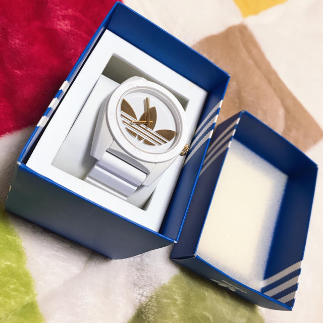 adidas(アディダス)のアディダス 時計 レディースのファッション小物(腕時計)の商品写真