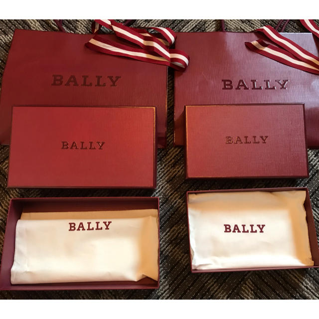 Bally(バリー)のBALLY 空箱、 紙袋 レディースのバッグ(ショップ袋)の商品写真