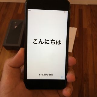 アイフォーン(iPhone)のiPhone 8 SIM フリー(スマートフォン本体)