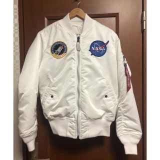 ALPHA INDUSTRIES - nasa MA-1の通販 by coconut's shop｜アルファ ...