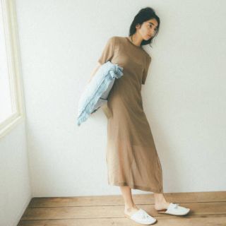 ザラ(ZARA)の【タグ付き新品】ZARA ワンピース(ロングワンピース/マキシワンピース)