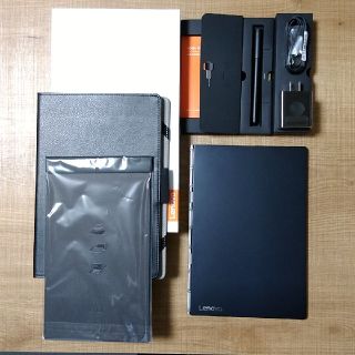 レノボ(Lenovo)のLenovo YOGA BOOK Windows10/LTE SIMフリー(タブレット)