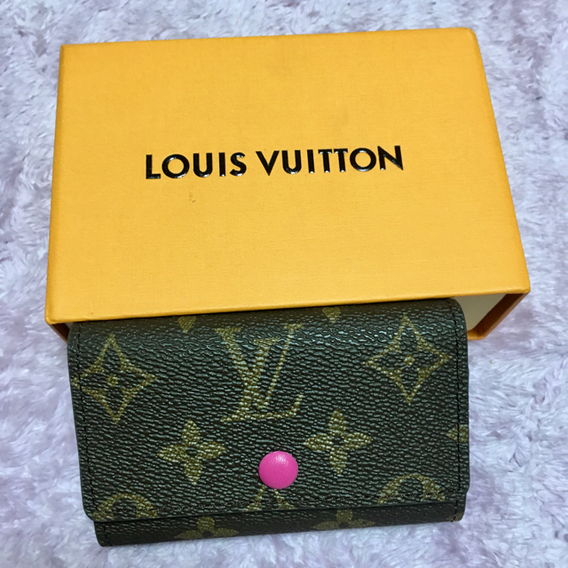 LOUIS VUITTON  6連キーケース