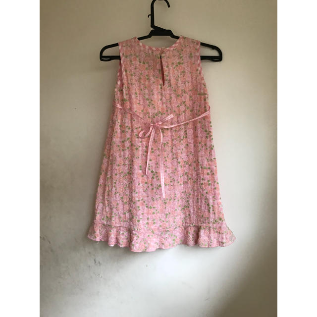 LAURA ASHLEY(ローラアシュレイ)のローラアシュレイ ワンピース 110   キッズ/ベビー/マタニティのキッズ服女の子用(90cm~)(ワンピース)の商品写真